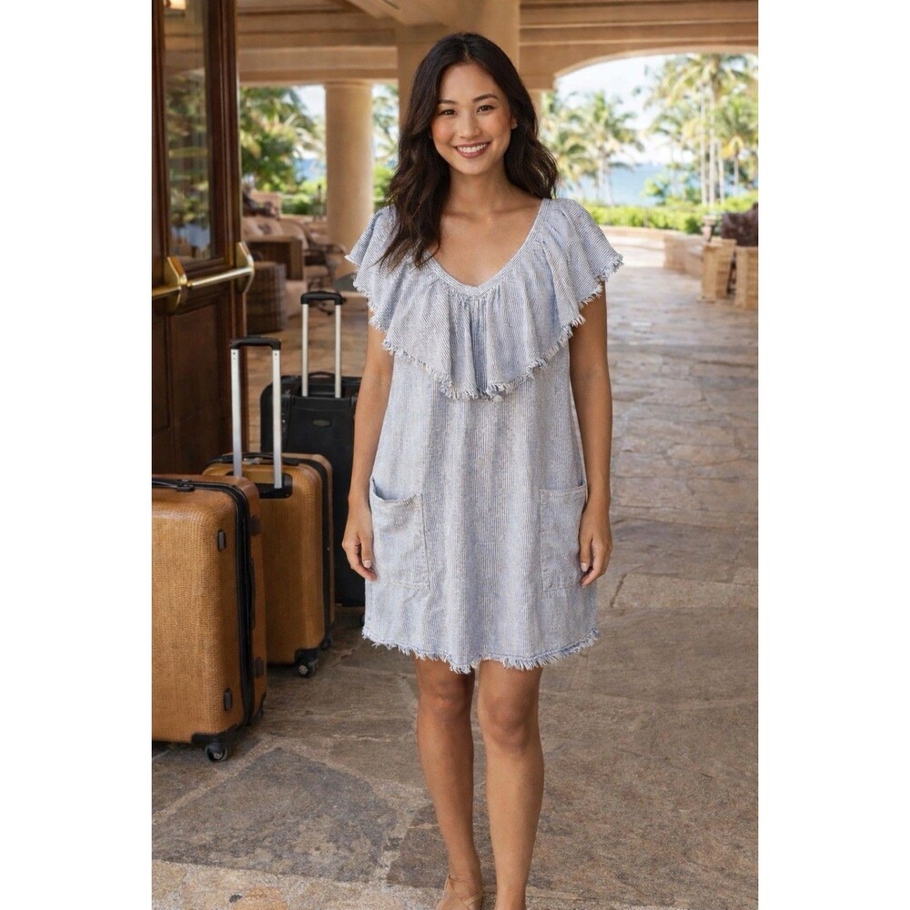 Velvet by Graham & Spencer Cotton Pinstripe Ruffled Raw edge Coastal Chic SizeXS